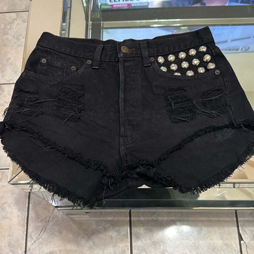 Levi’s Strauss High Waisted Black Short with Studs